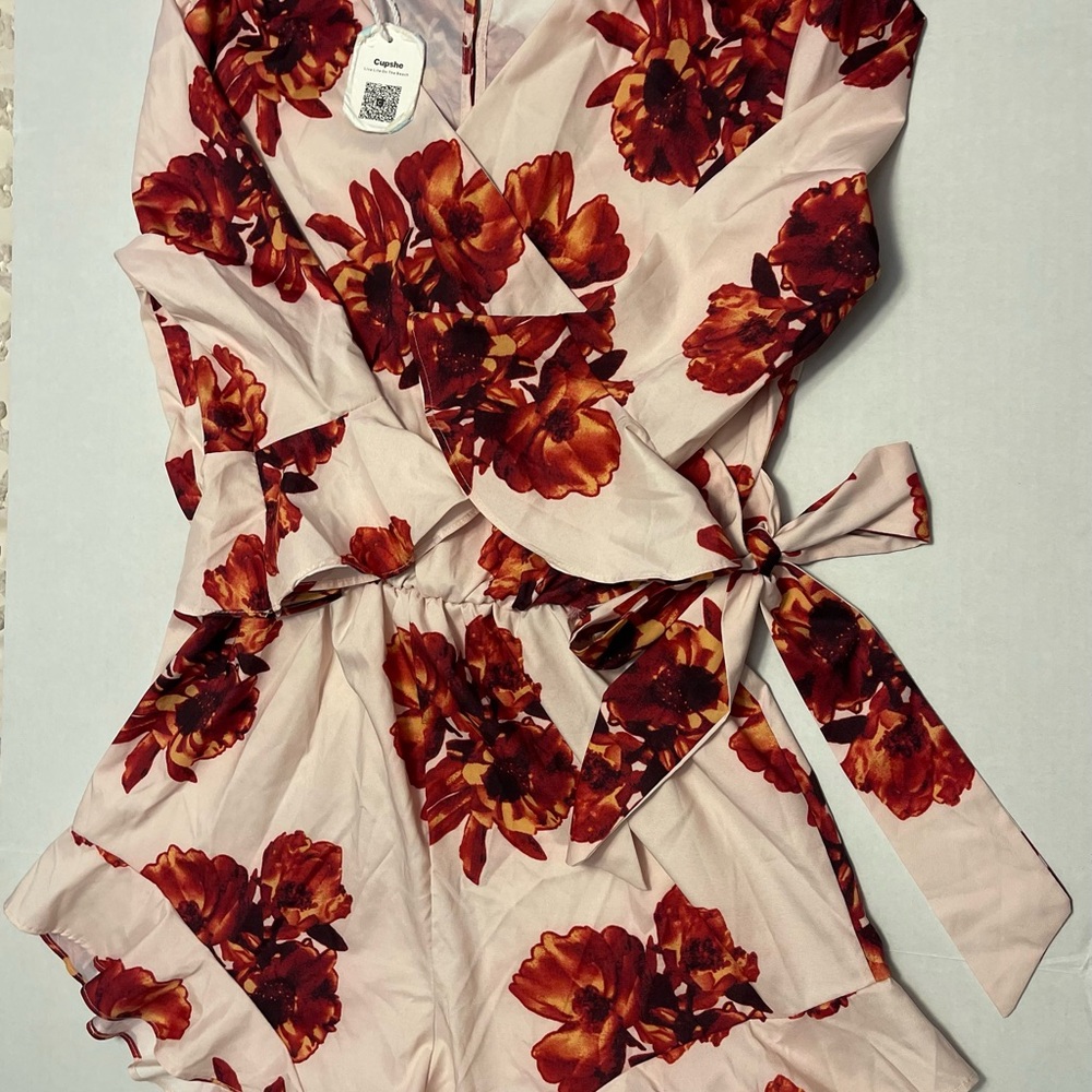 Cupshe Red and White Floral Wrap Romper